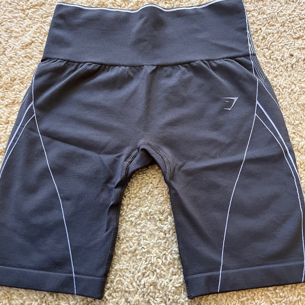Gymshark Apex Seamless High Rise Short. - Onyx Grey / Lavender Blue